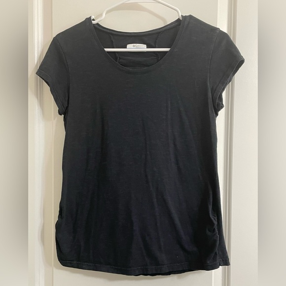 Columbia Sportswear Women's Short Sleeve Tee - Picture 1 of 8